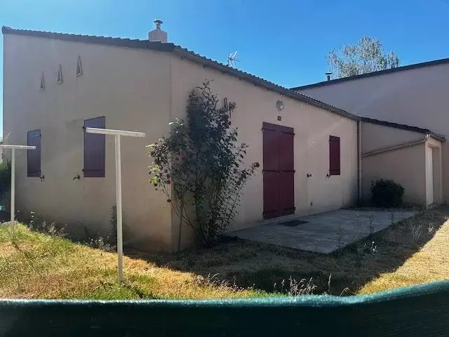 Maison Route d'Issy l'Évêque à Toulon-sur-Arroux