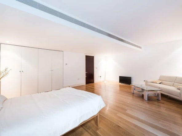 Flat Knightsbridge in City of Westminster