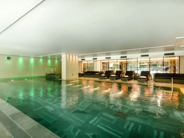 Flat Knightsbridge in City of Westminster