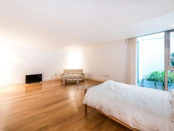 Flat Knightsbridge in City of Westminster