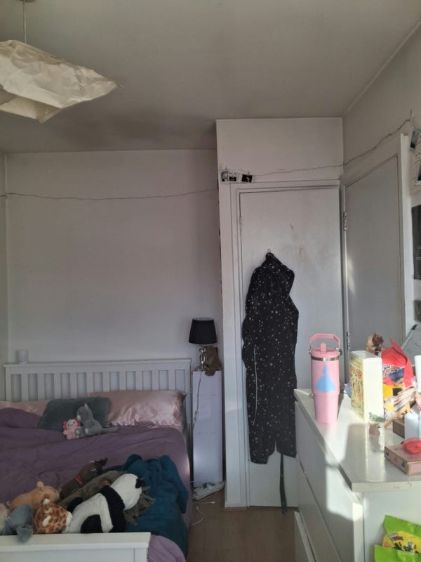 Room Long Lane in Greater London