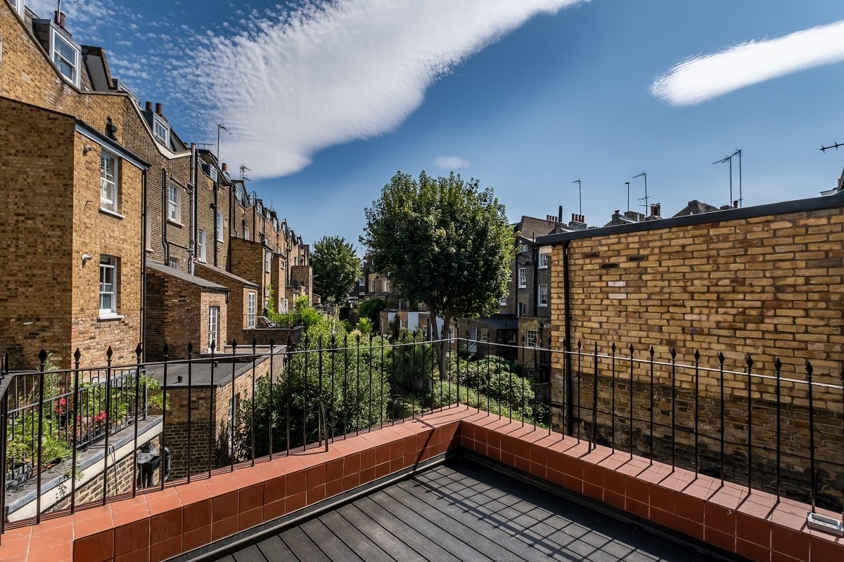 Flat Churton Street in City of Westminster