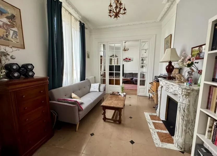 Chambre Rue des Huguenots à Épernay