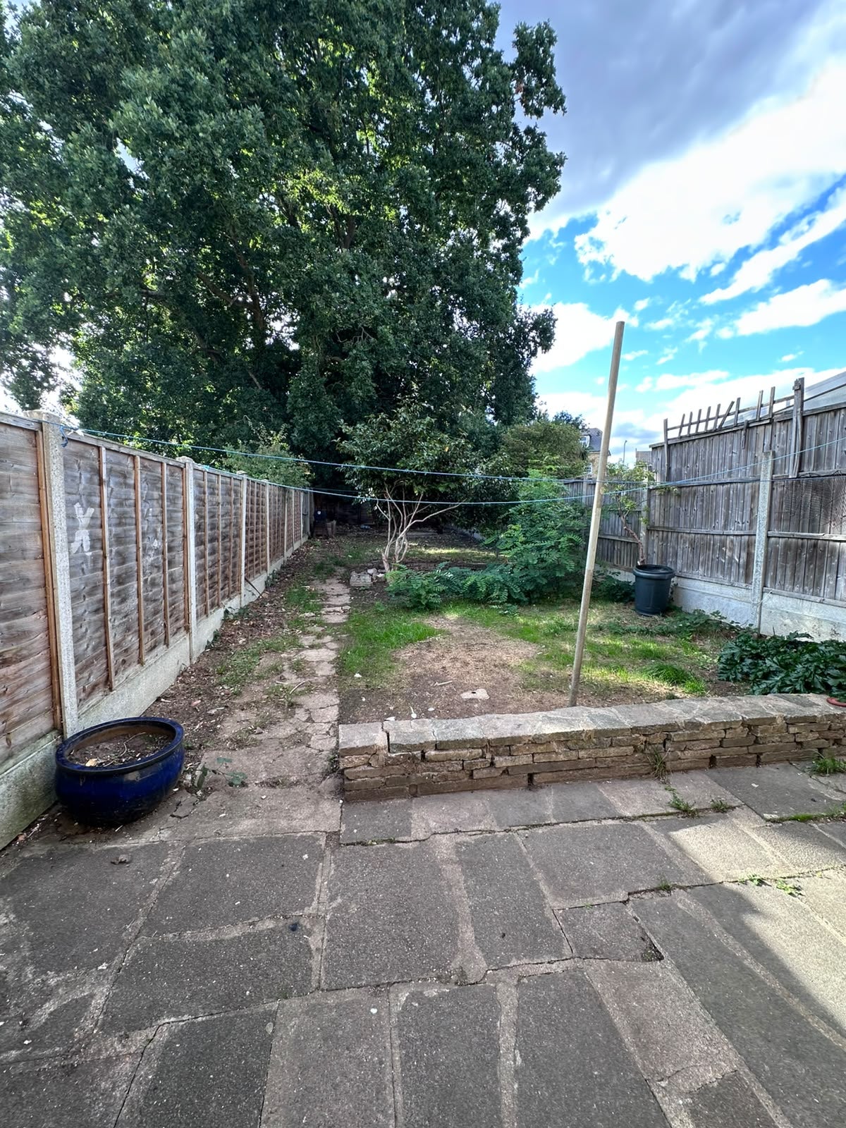 House Colvin Gardens in Greater London