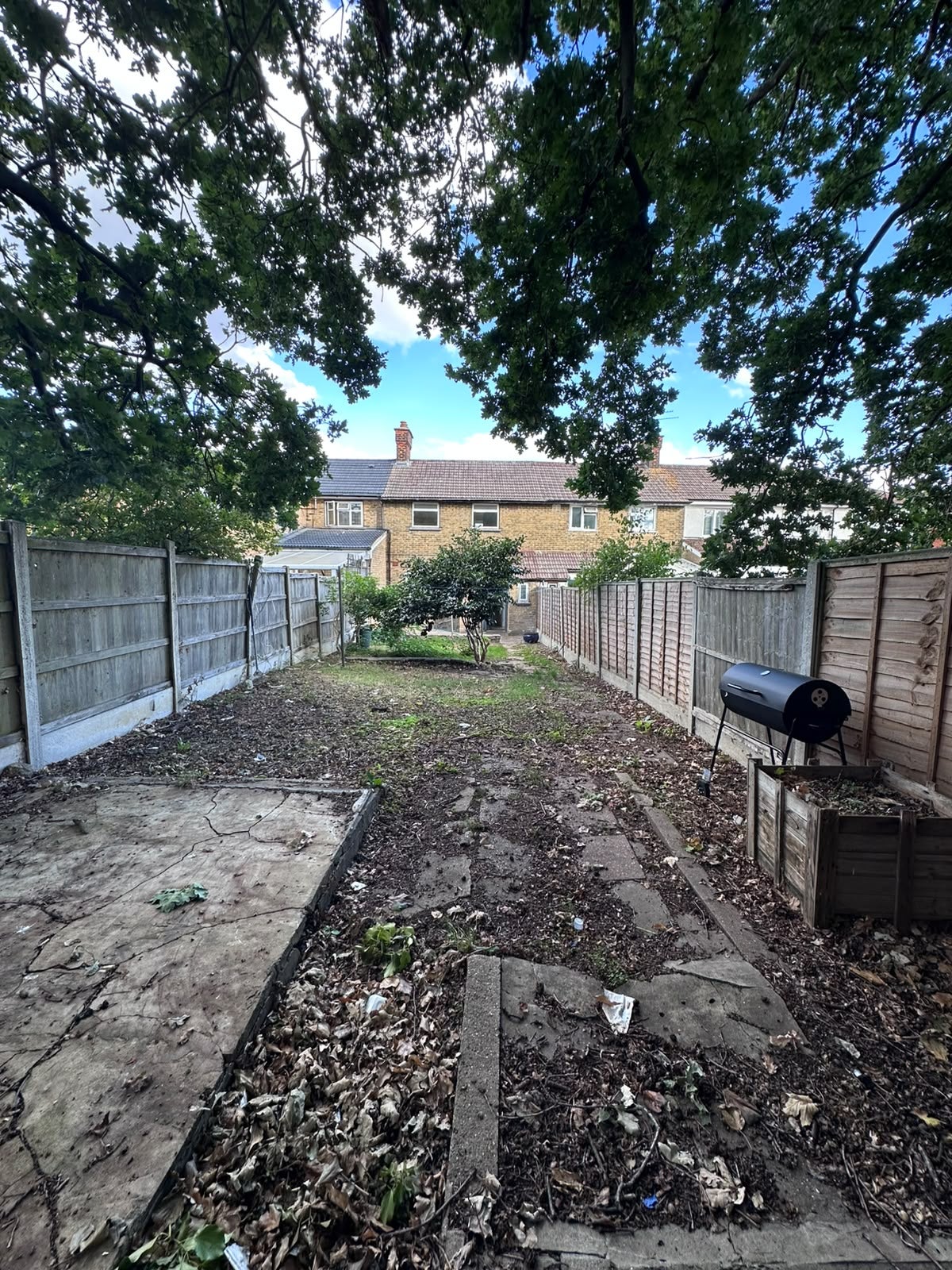 House Colvin Gardens in Greater London