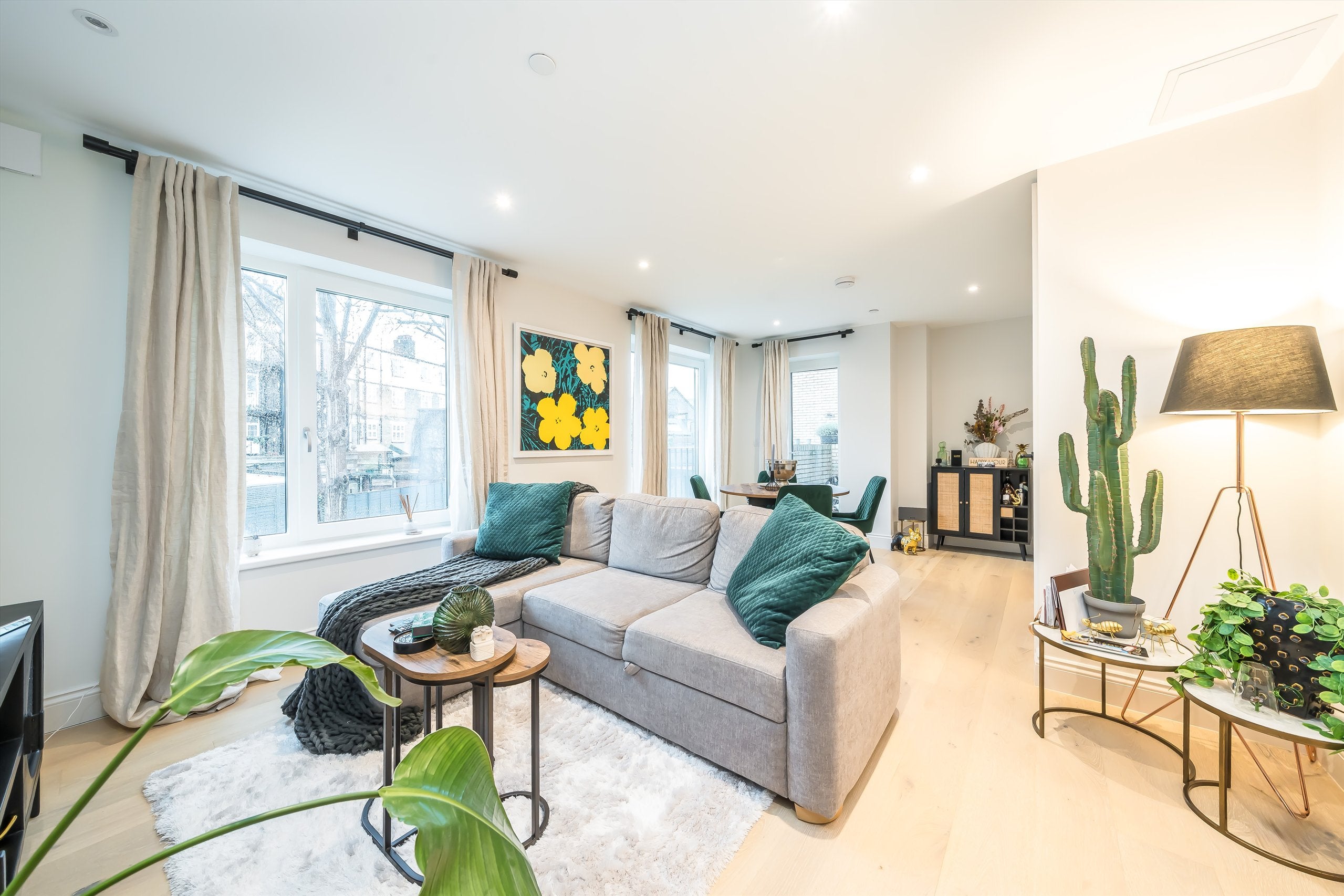 Flat Brixton Hill Place in Greater London