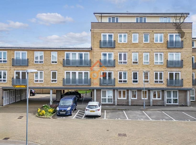 Flat Hereford Road in Greater London