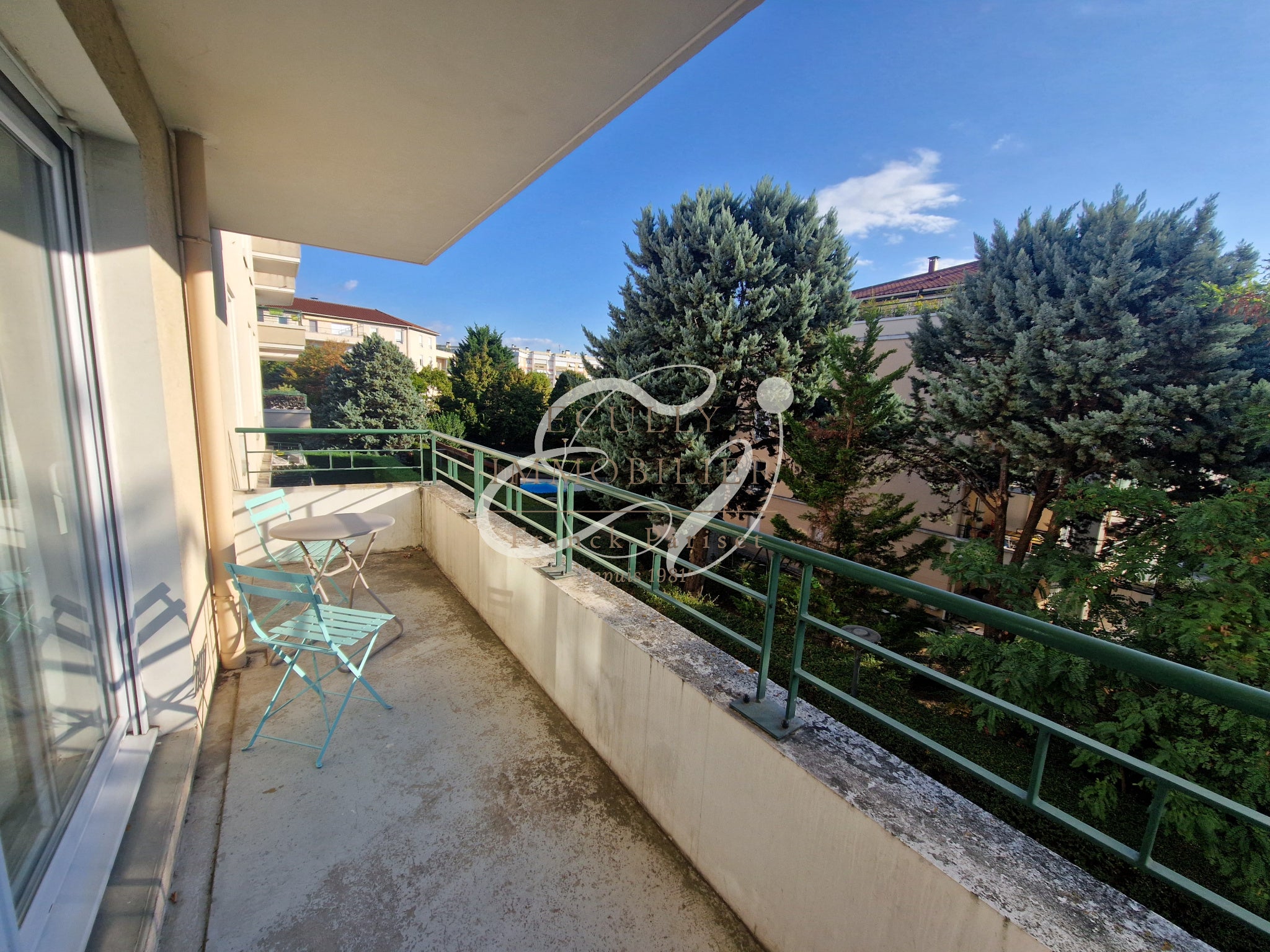 Appartement Place du Pérollier à Écully