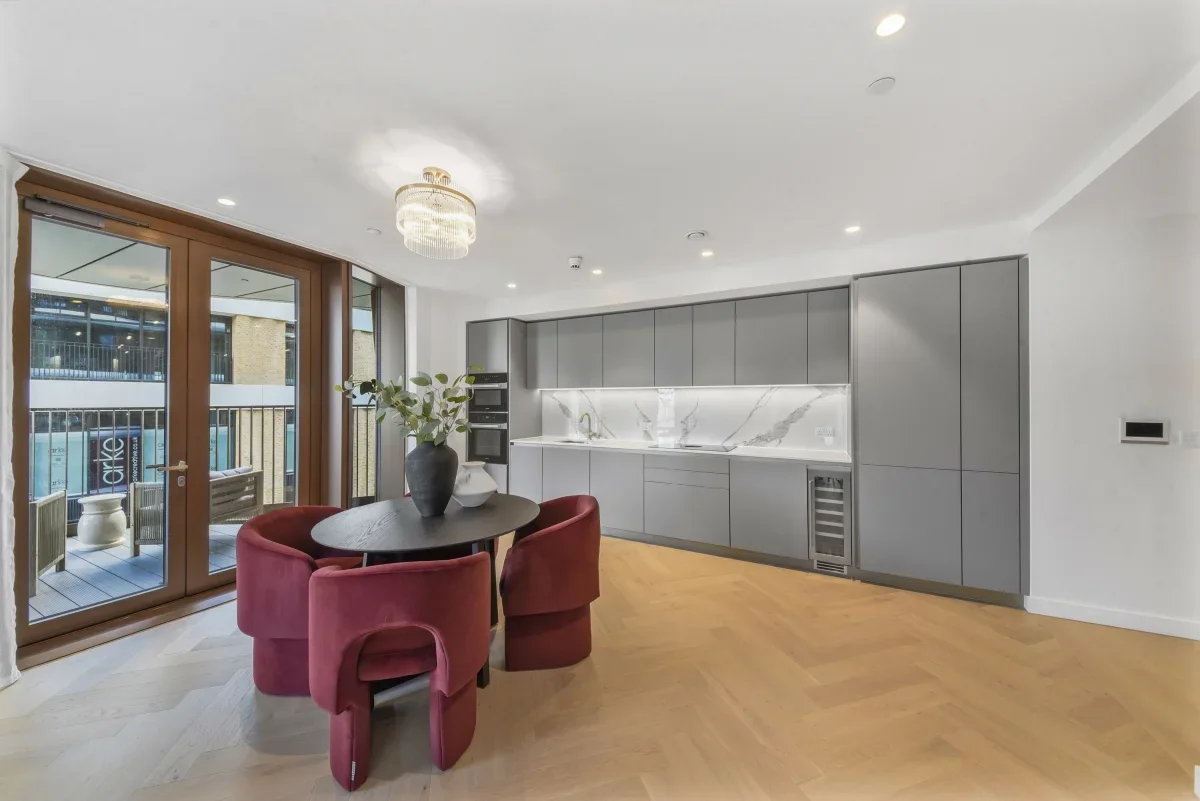 Flat Park Street in Greater London