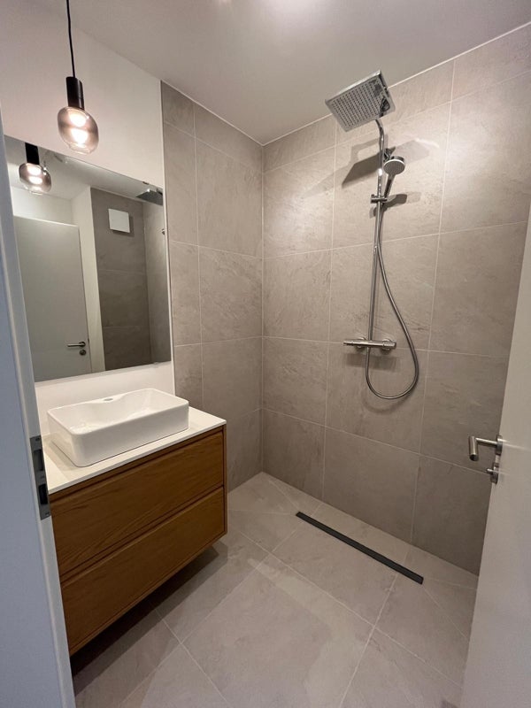 Wohnung Zeppelinstraße in Düsseldorf
