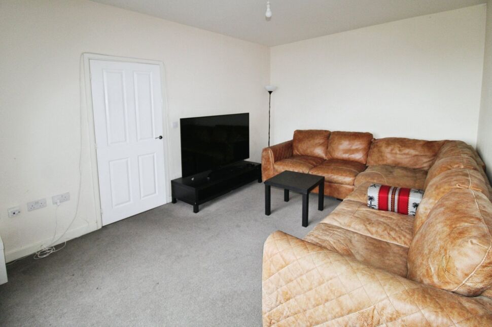 Flat Brearley Drive in Sheffield
