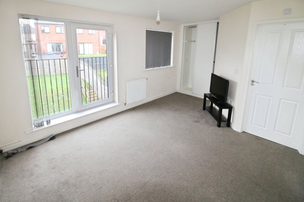 Flat Brearley Drive in Sheffield