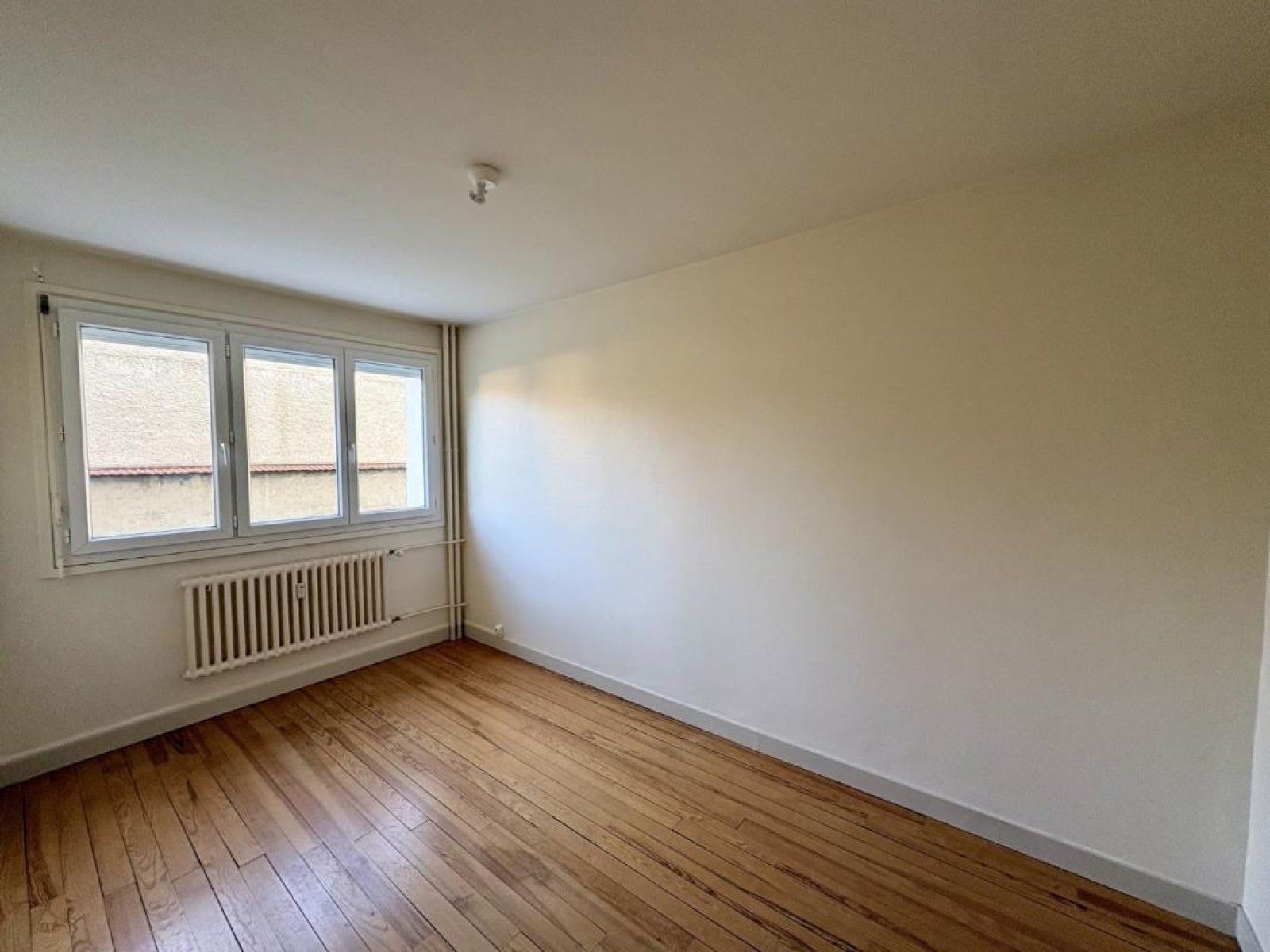 Appartement Chemin des Plaines à Le Coteau
