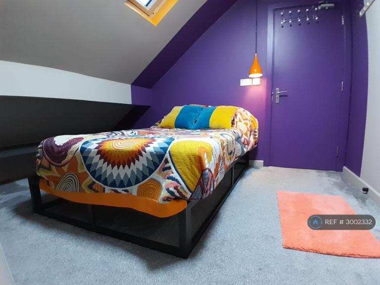 Room Watson Road in Bassetlaw