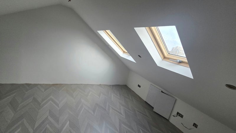 Room Gunning Street in Greater London
