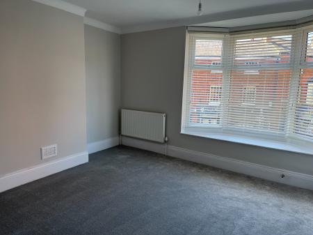 Flat Burton Street in Melton