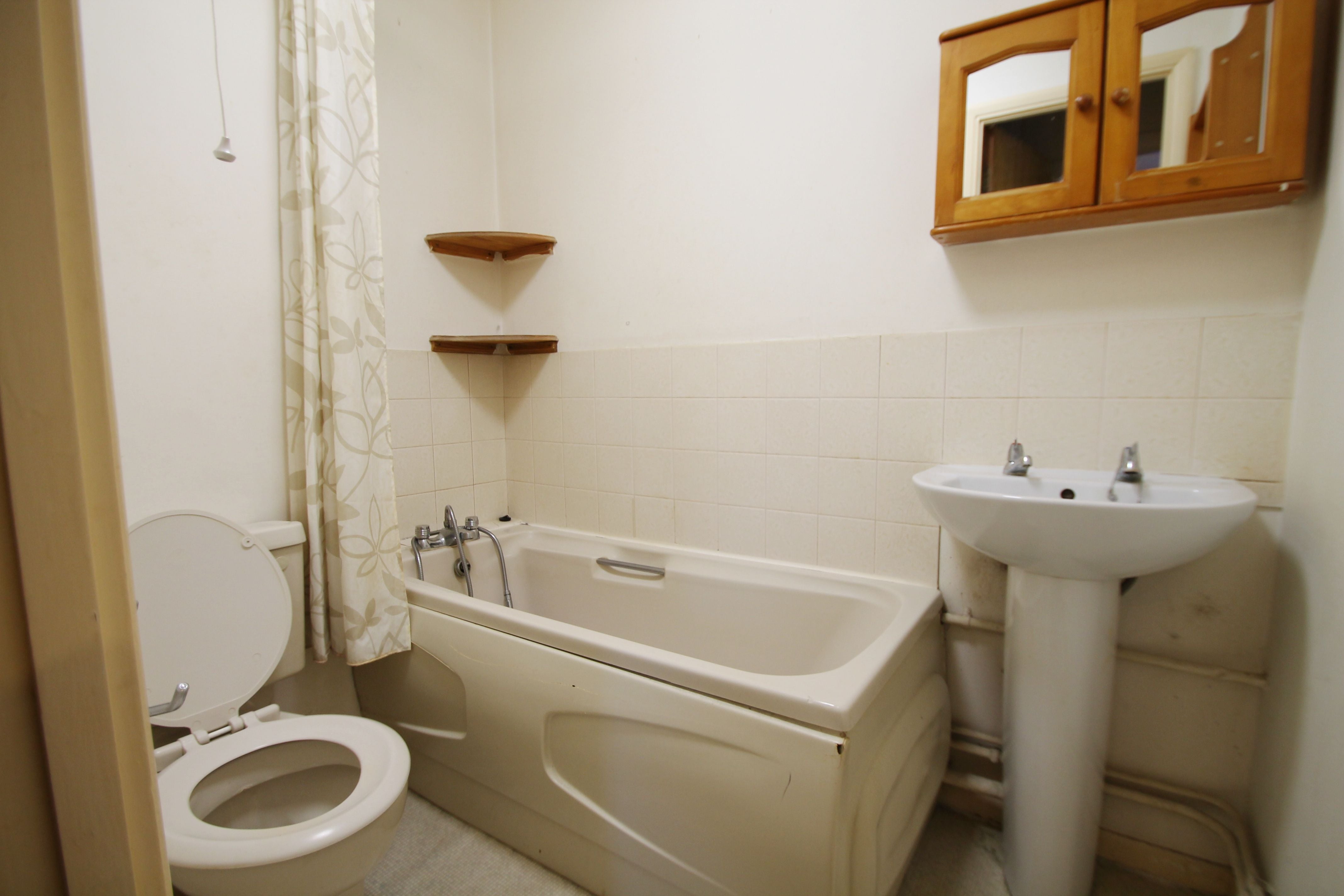 Flat Verona Close in London