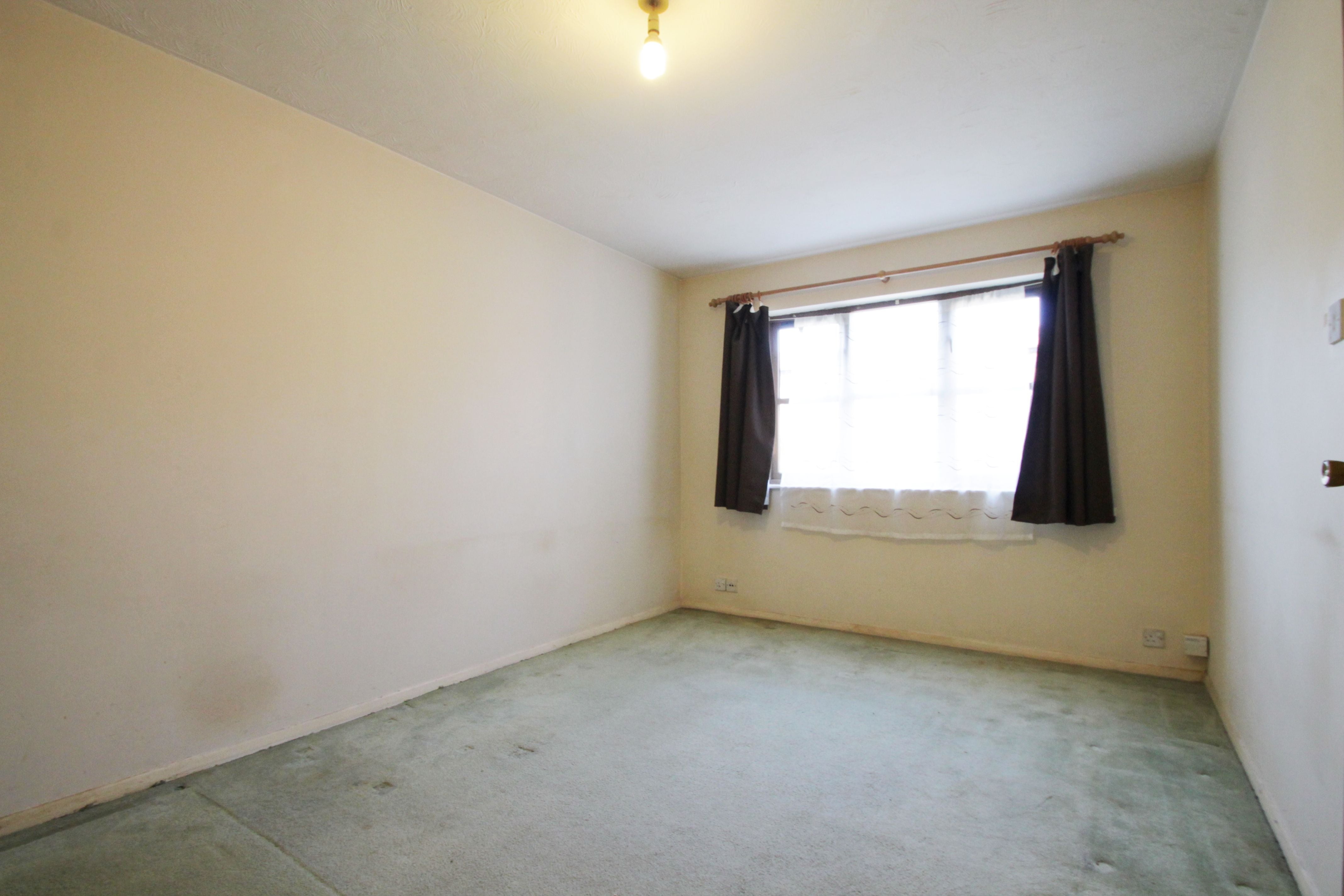 Flat Verona Close in London