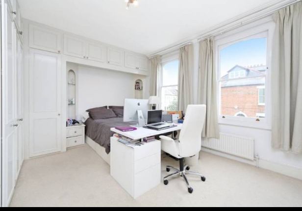 Room Bishop's Road in Greater London