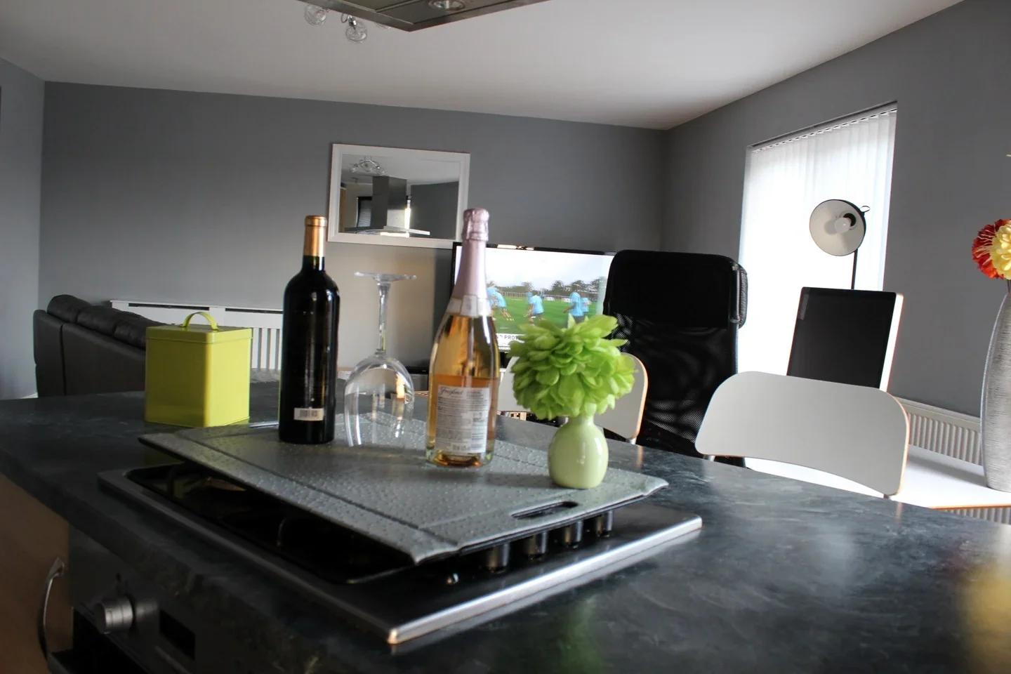 Flat Arisdale Avenue in South Ockendon