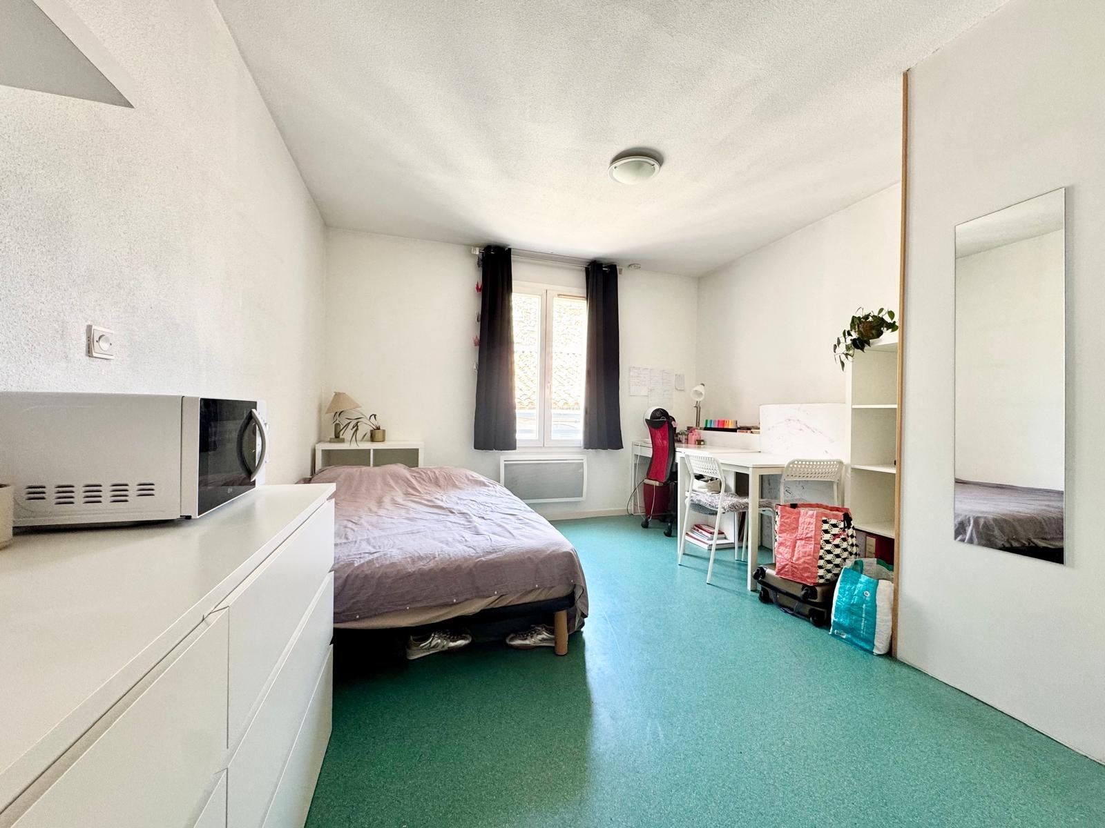 Appartement Rue des Gazons à Nîmes