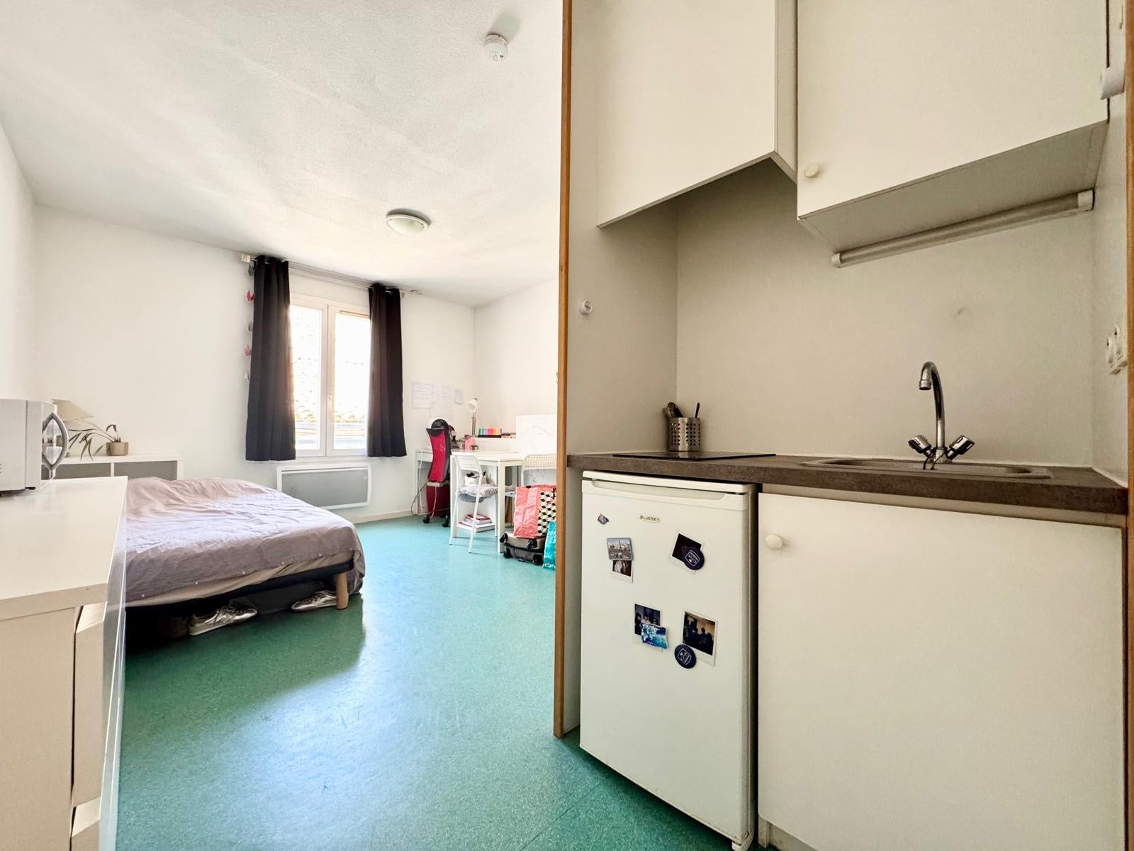 Appartement Rue des Gazons à Nîmes
