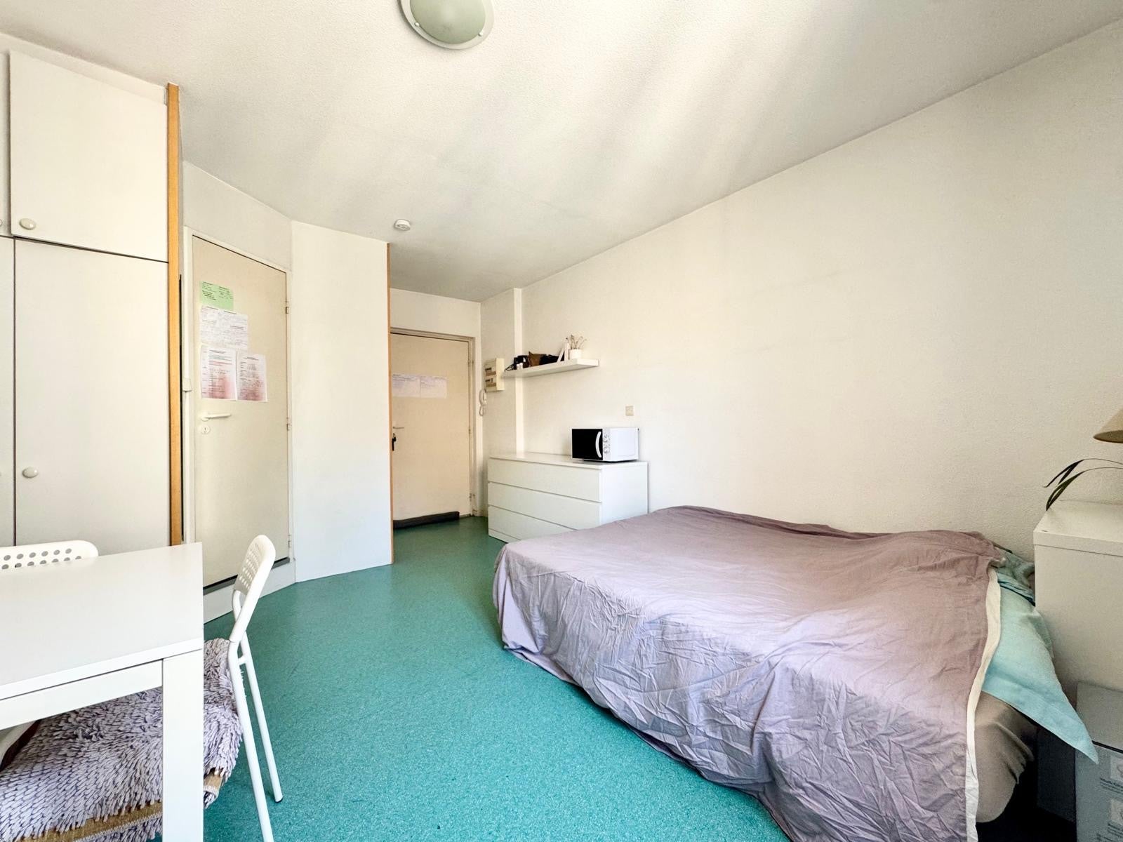 Appartement Rue des Gazons à Nîmes