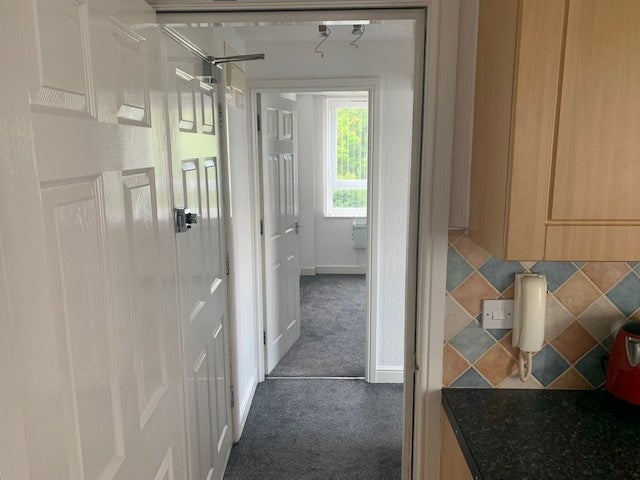 Flat Woodborough Road in Nottingham