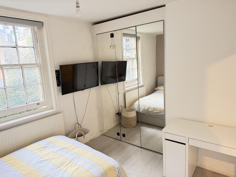 Room Archer Street in City of Westminster