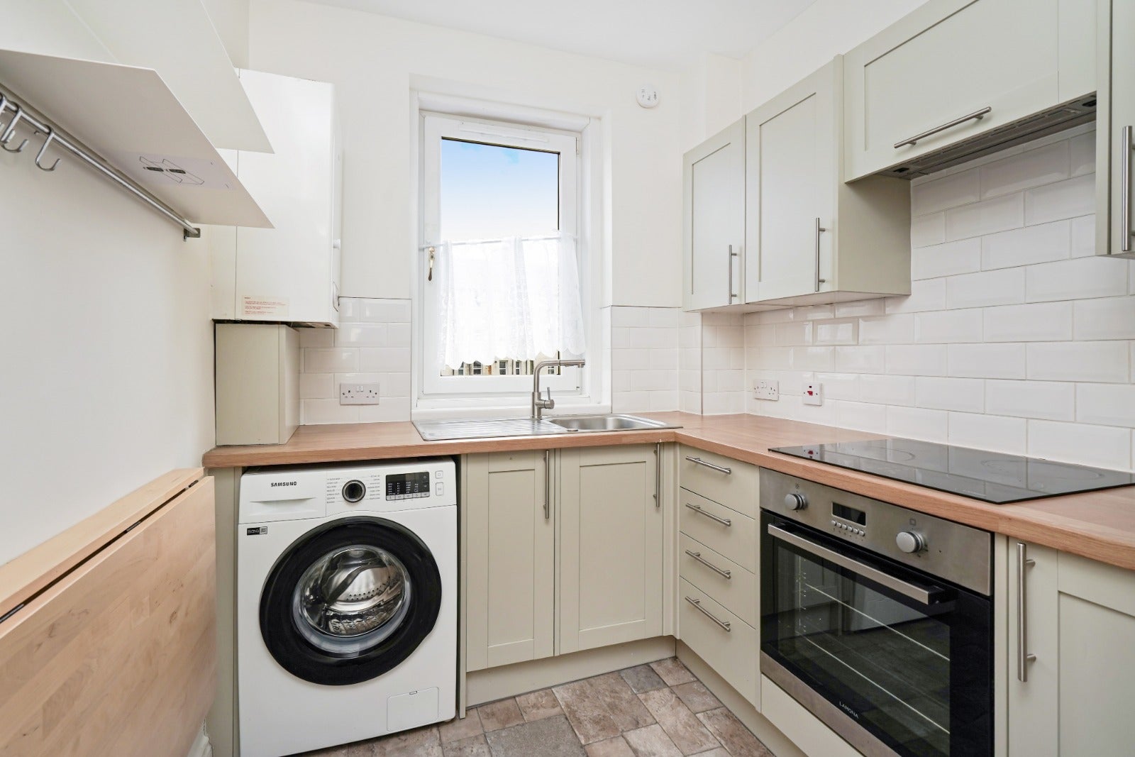 Flat Piershill Square West in City of Edinburgh