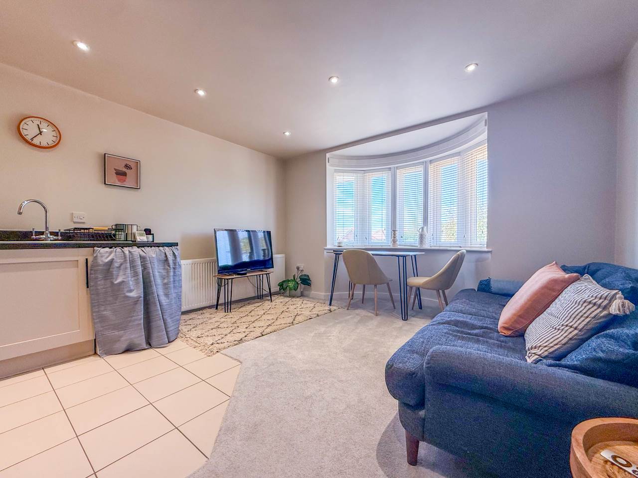 Flat Seafield Road in Bournemouth