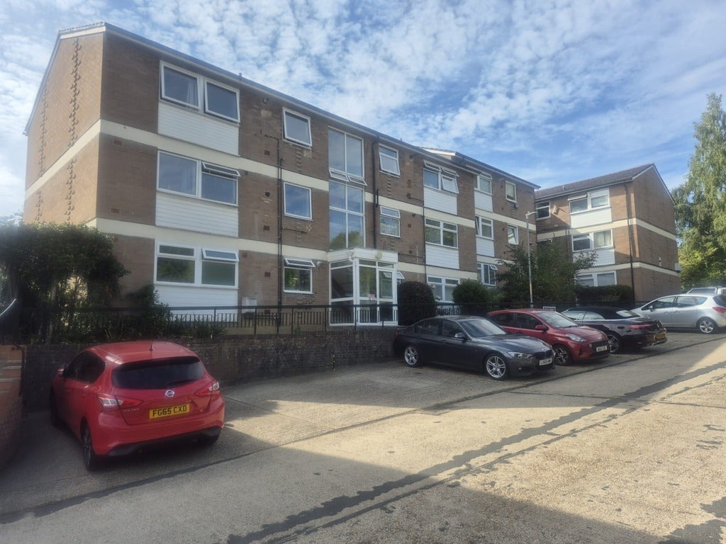Flat Tonbridge Road in Maidstone