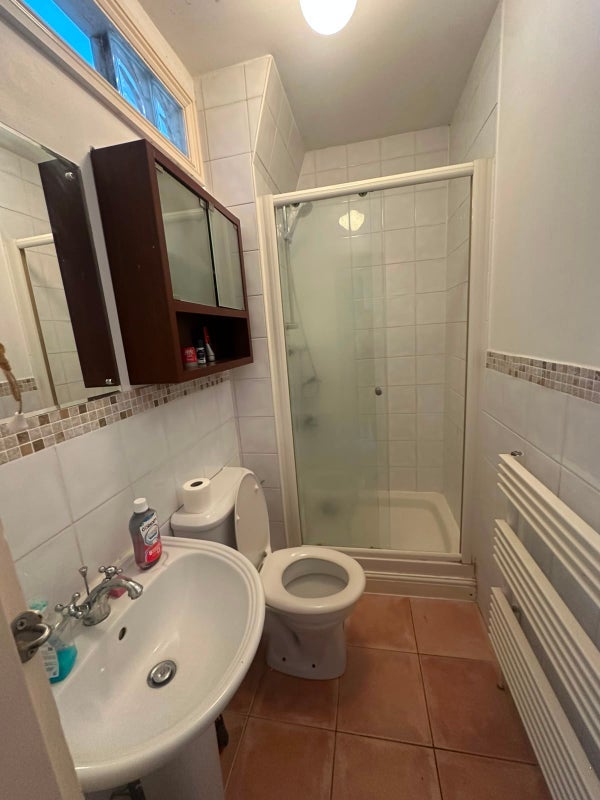 Room Eyot Gardens in Greater London