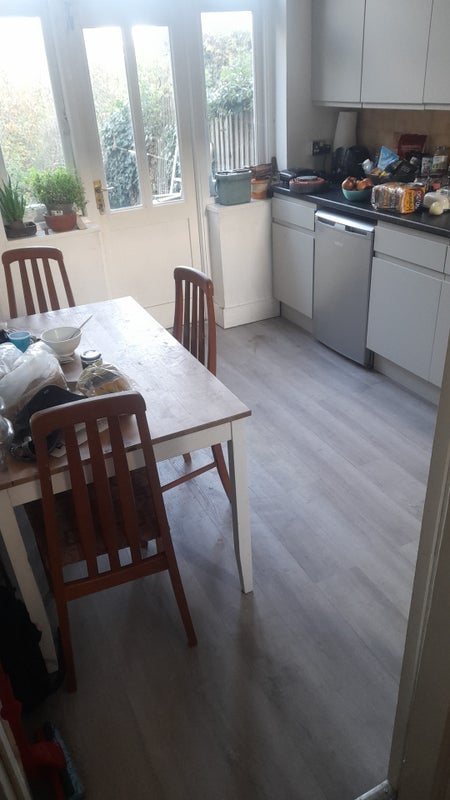 Room Thirlmere Road in Greater London