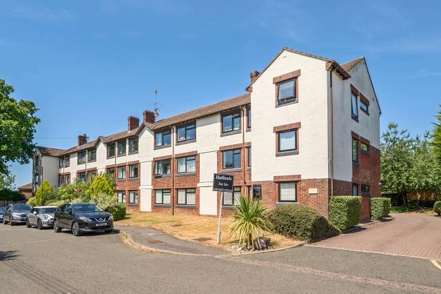 Flat Woodley Close in Abingdon on Thames