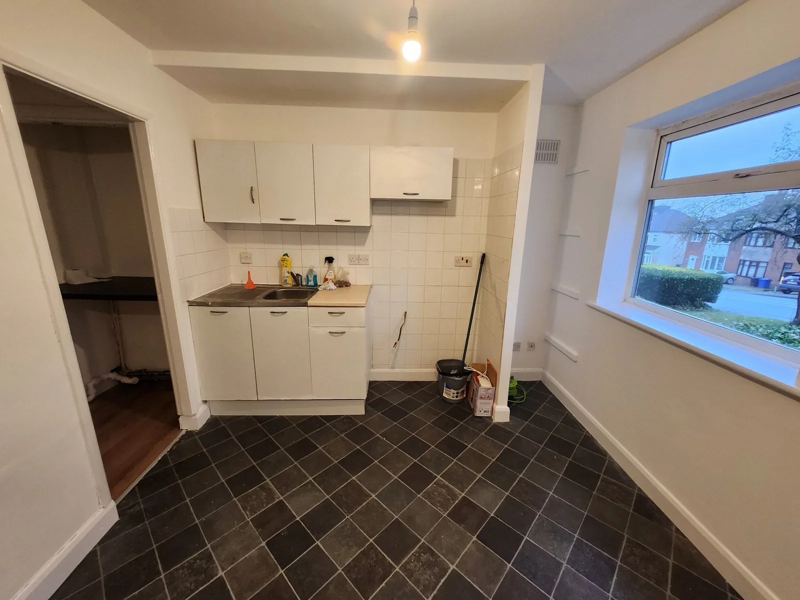 Flat Cradley Road in Dudley