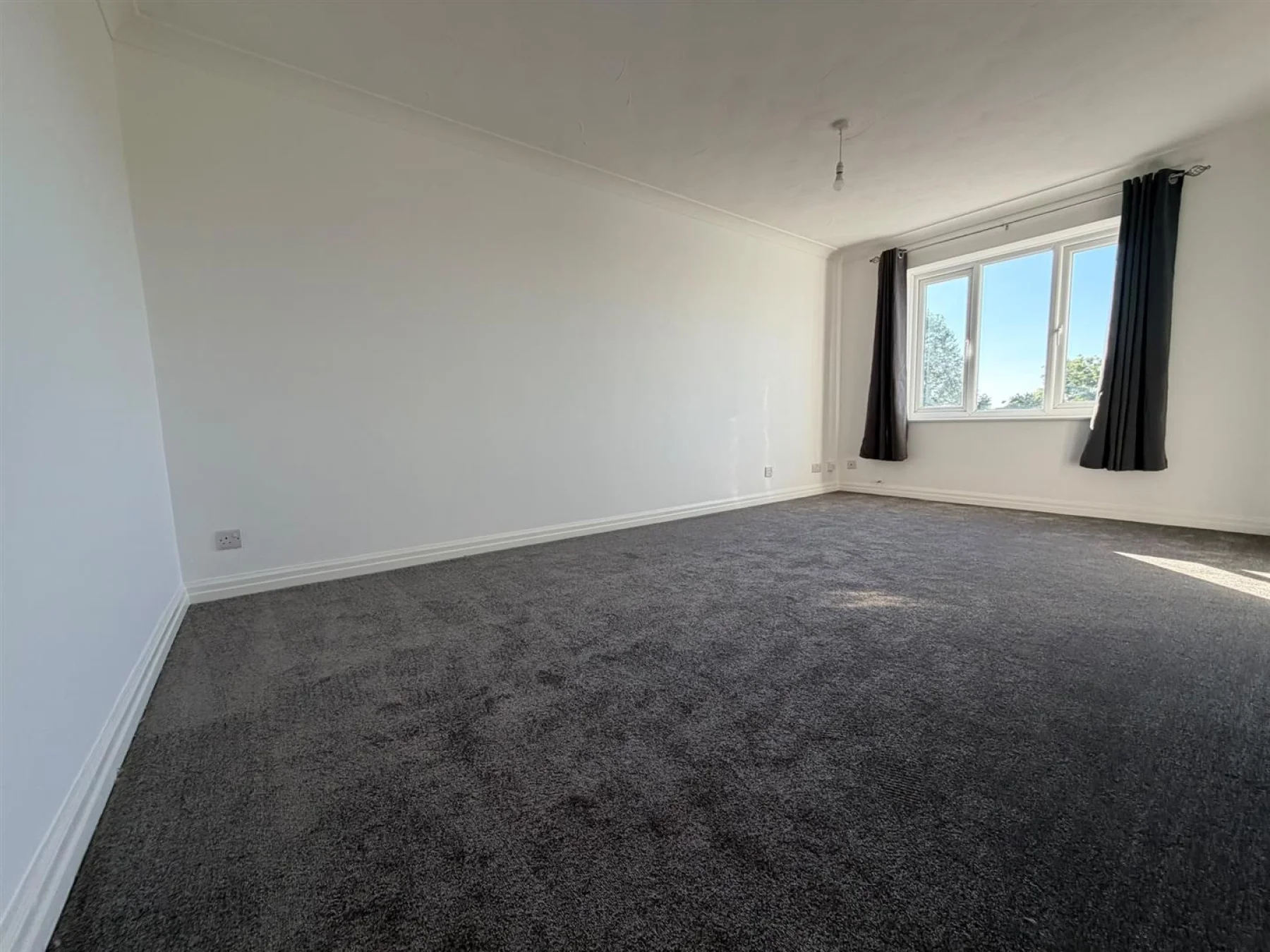 Flat Benbow Drive in Chelmsford