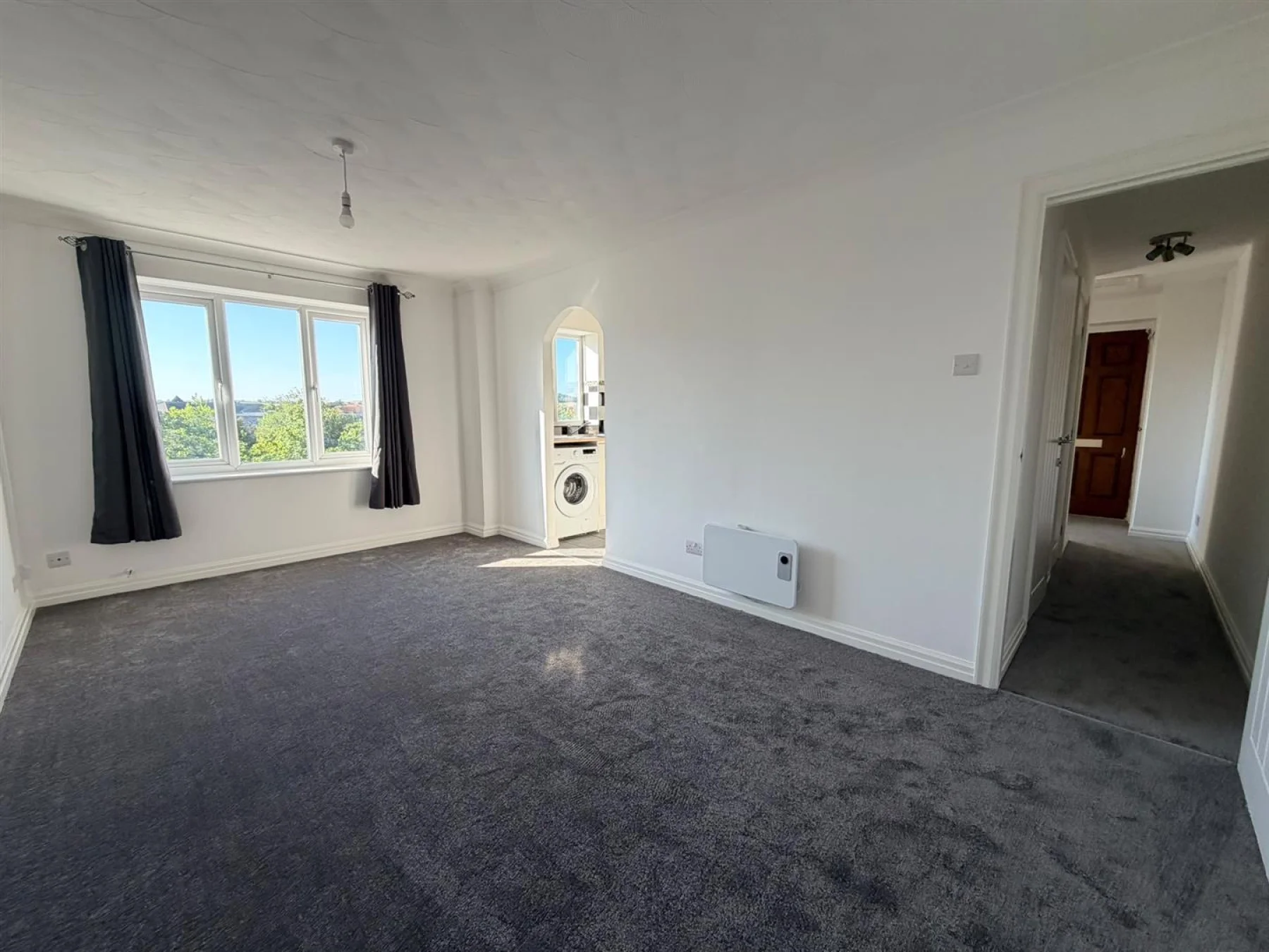 Flat Benbow Drive in Chelmsford