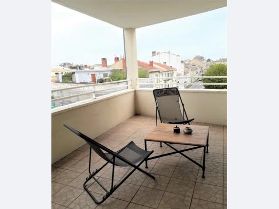 Flat Rue duffour-dubergier in Bordeaux