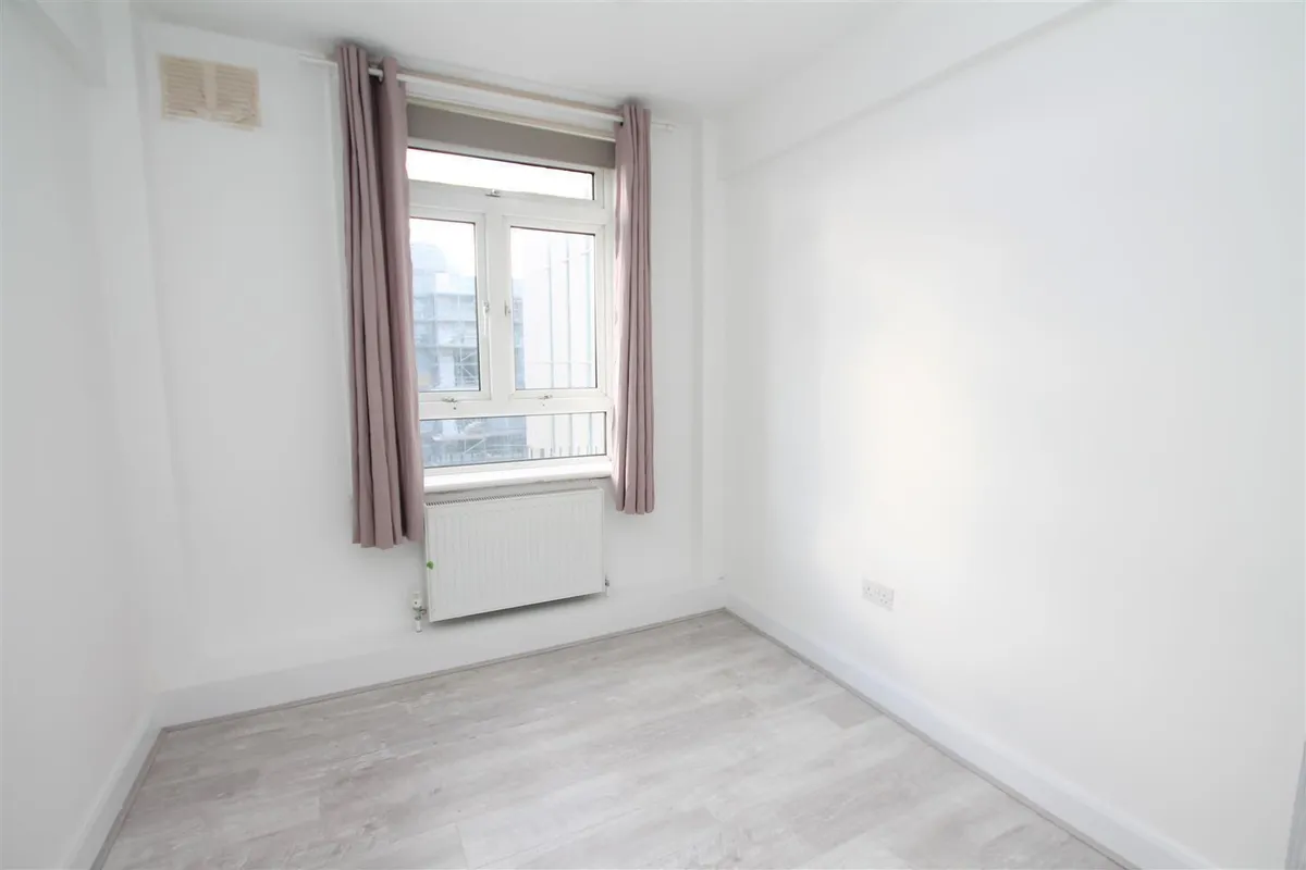 Flat Kingswood Street in Brighton