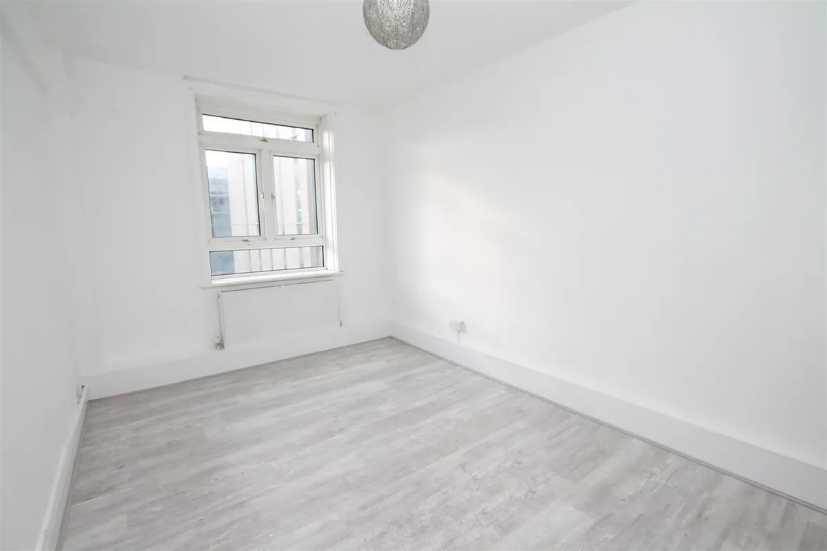 Flat Kingswood Street in Brighton
