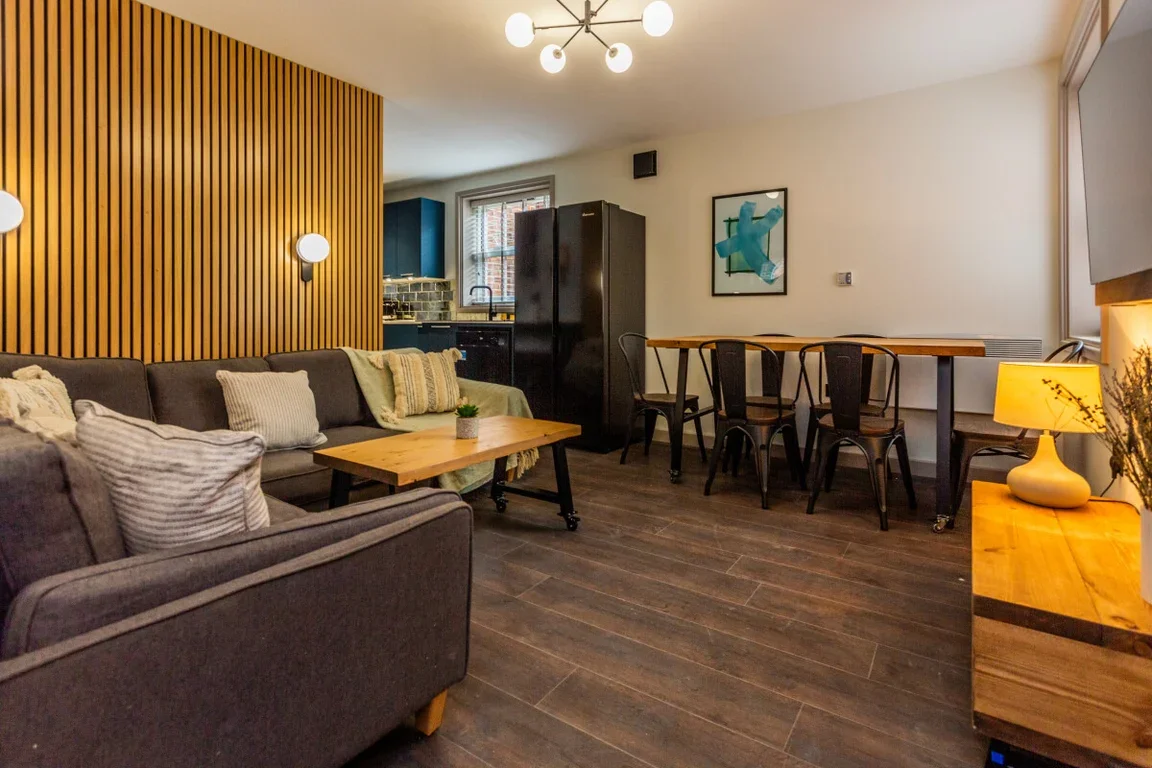 Flat Brass Thill in Durham
