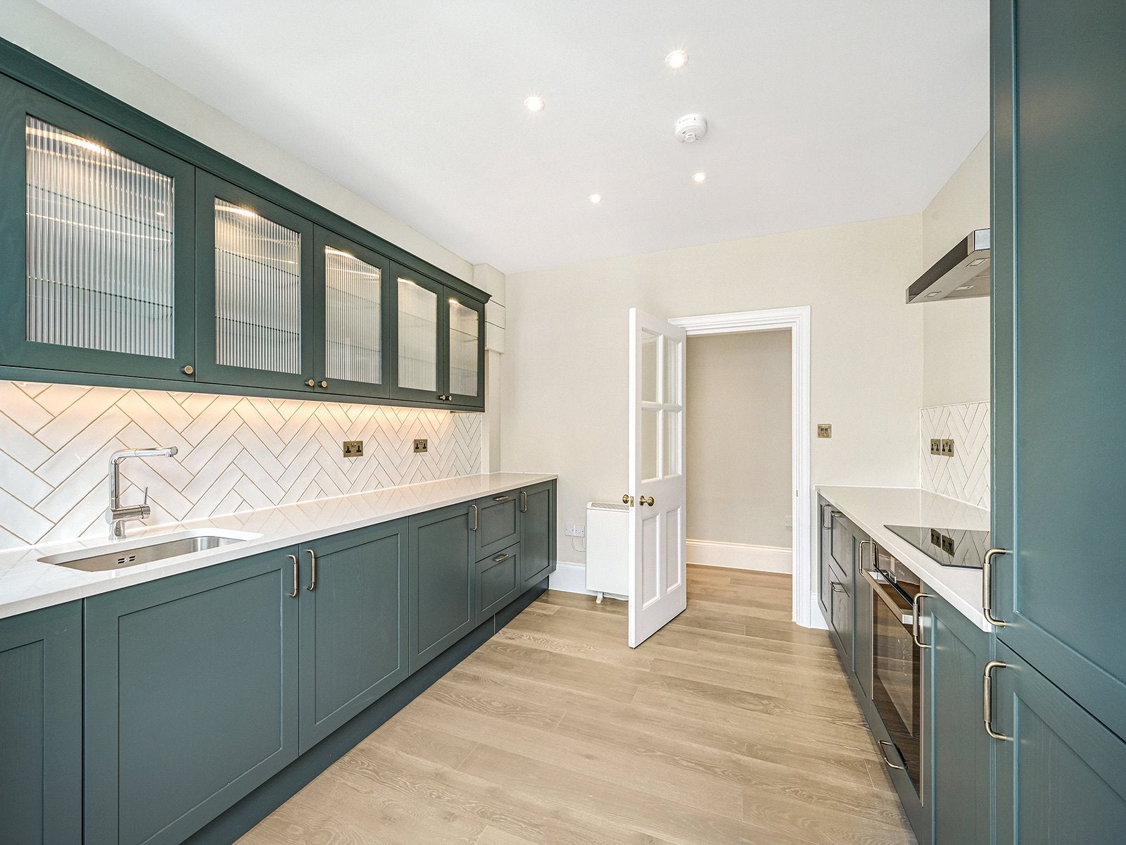 Flat Mercer Street in City of Westminster
