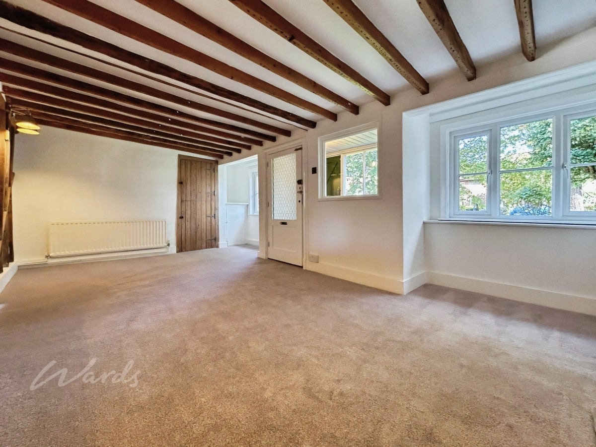 House Oaks Close in Tonbridge and Malling