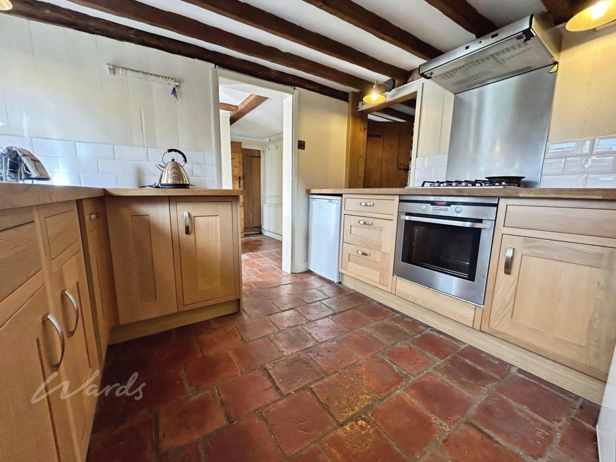 House Oaks Close in Tonbridge and Malling