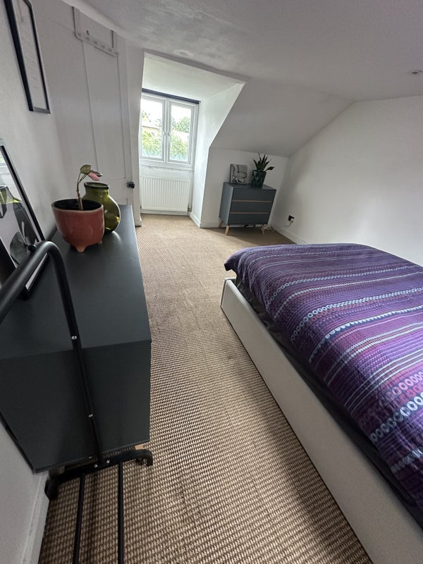Room Hartington Road in Greater London