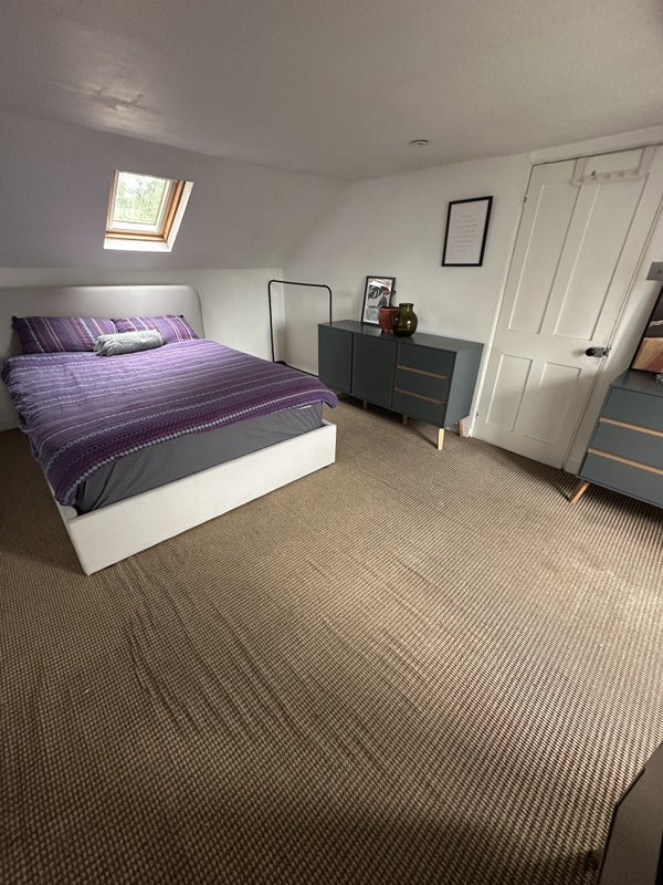 Room Hartington Road in Greater London