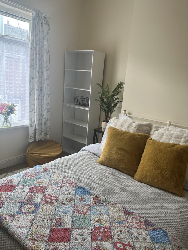 Room Lime Street in Stoke-on-Trent