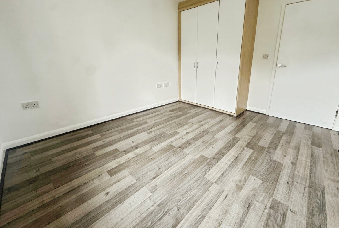 Flat Marigold Lane in Charnwood