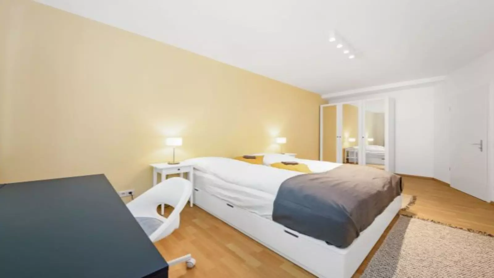 Wohnung Revaler Straße in Berlin